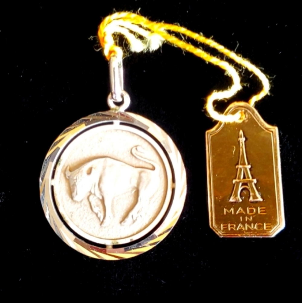 Taurus Zodiac Silver Pendant